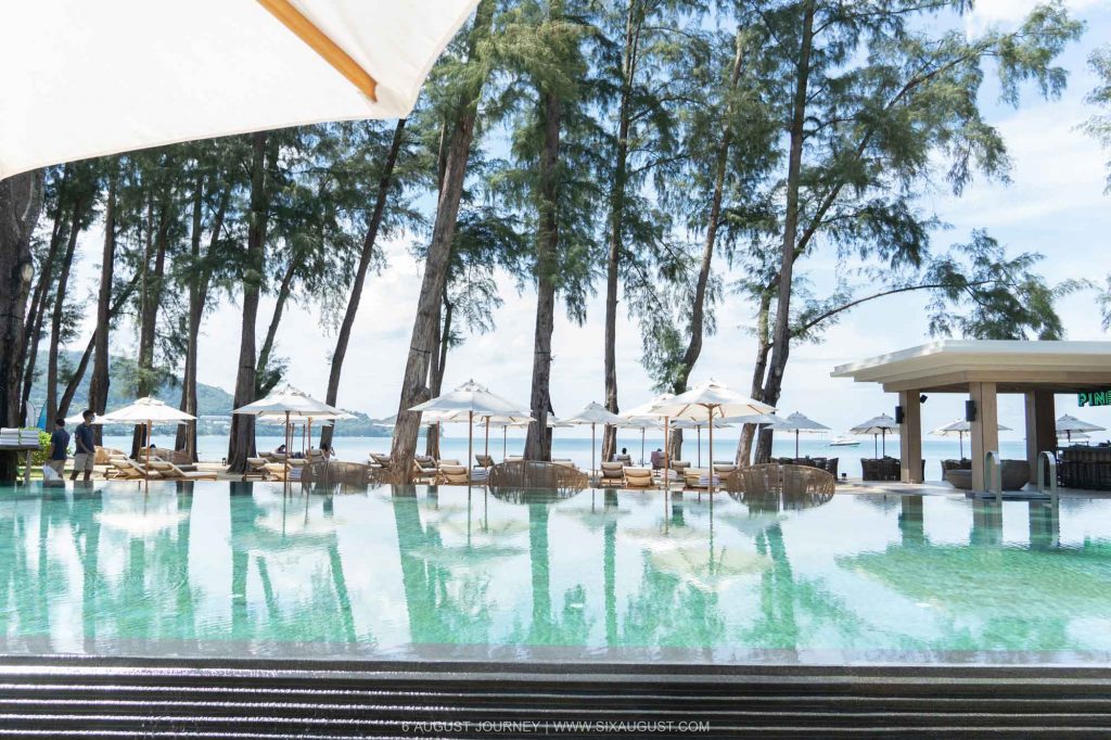 INTERCONTINENTAL PHUKET รีวิวสระว่ายน้ำ