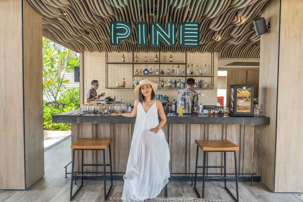 INTERCONTINENTAL PHUKET รีวิว Pine Bar