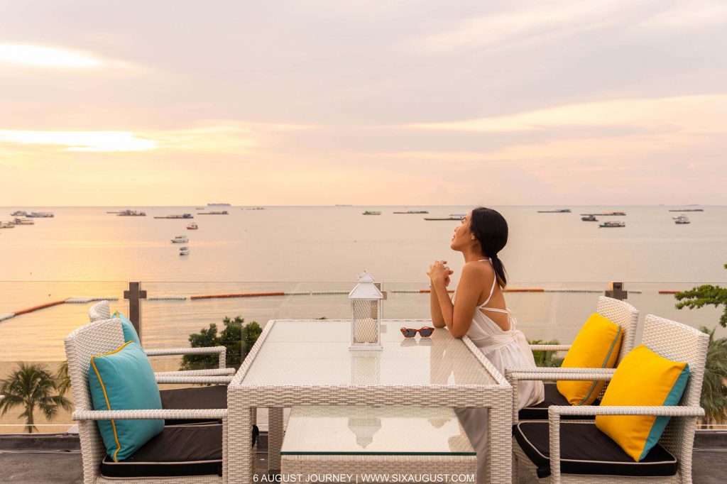 Wave Hotel Pattaya รีวิว rooftop