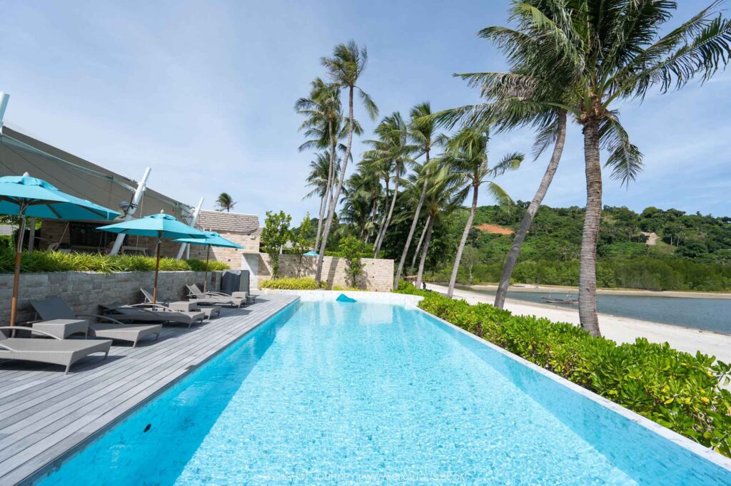 Avani Samui รีวิว สระว่ายน้ำ