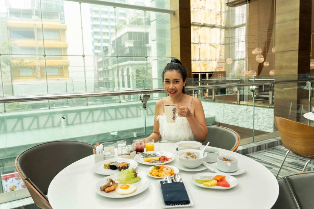 Le Meridien Bangkok รีวิว breakfast